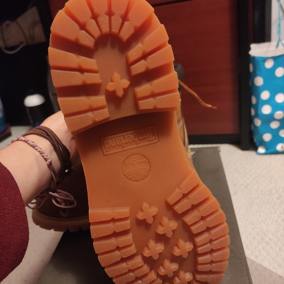 SOLD Brand new Timberland - Picture 3 of 3